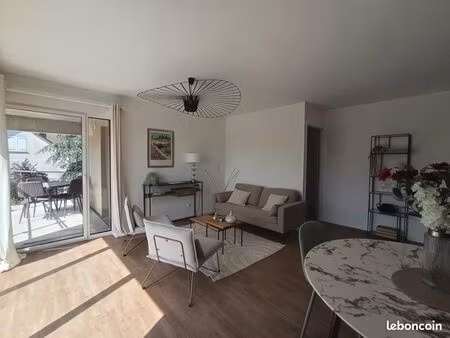 appartement 3 pièces 64 m²