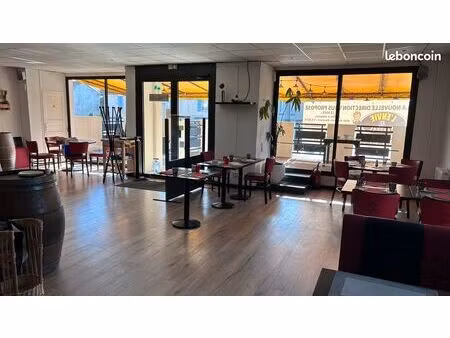 restaurant pizzeria à vendre droit au bail