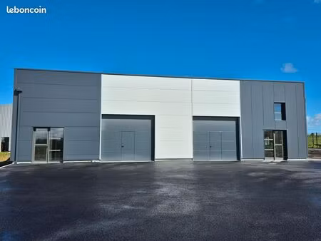 local à louer de 163m²