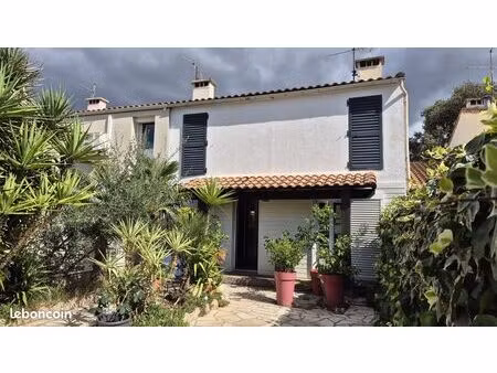 propriété 6 pièces 130 m²