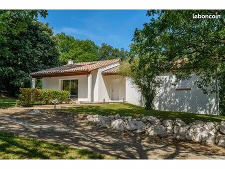 maison à vendre t5 126 m2   sur un terrain de 3273 m2