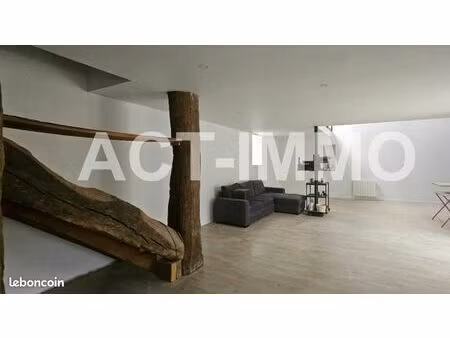maison 5 pièces 150 m²