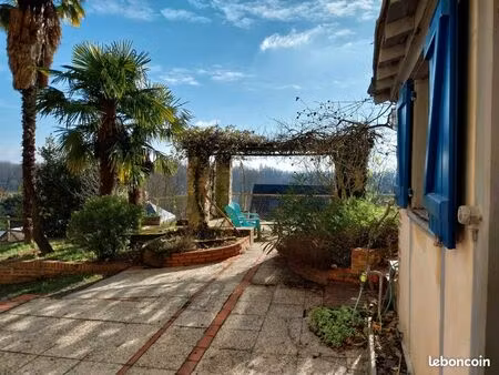 maison 6 pièces 290m²