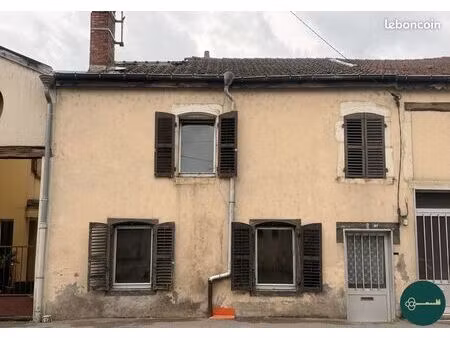 maison de ville 5 pièces 92 m²