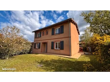 villa familiale montlaur (31450) 145 m2 avec piscine