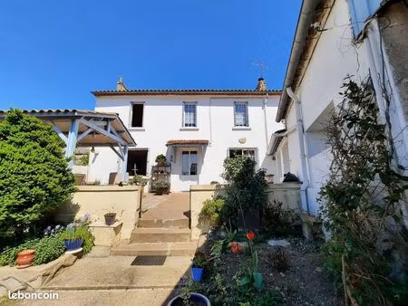 maison 6 pièces 193 m²