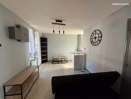 f2 meublé de 35 m2