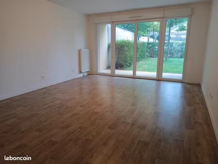 appartement 3 pièces 64 m²