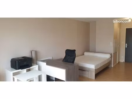 studio nantes petit port