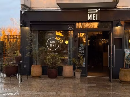 fonds de commerce restaurant : 220 m² 54 couverts terrasse possible 130 000