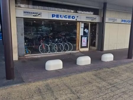 local commercial
