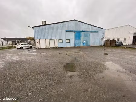 local d'activite 760 m² saint jacques de la lande