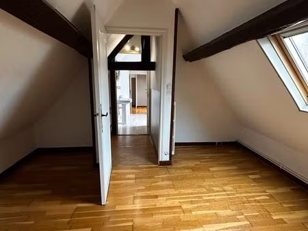 maison à ballan miré