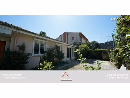 propriété 5 pièces 148 m²