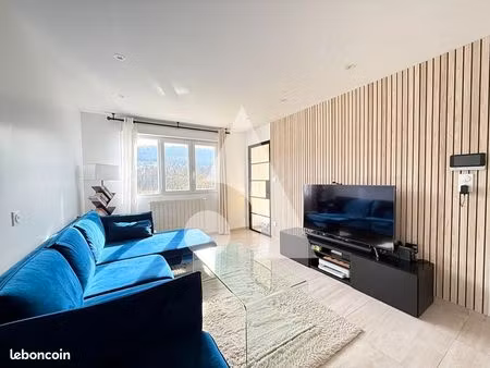 maison 5 pièces 90 m²