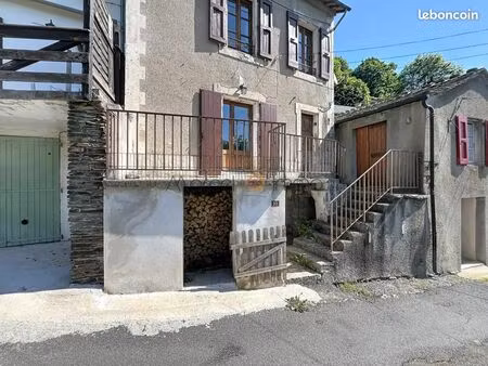 maison de village 3 pièces 60 m²