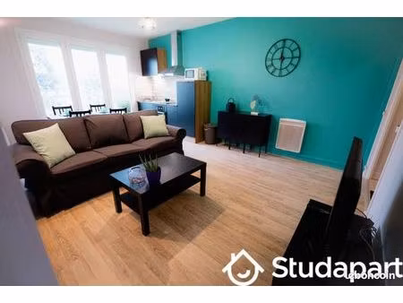 chambre 1 pièce 11 m²