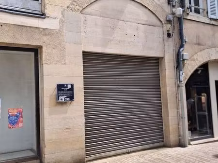 murs commerciaux 206 m² nevers