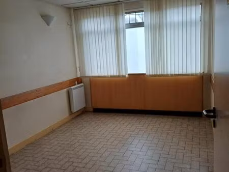 local commercial 53 m²