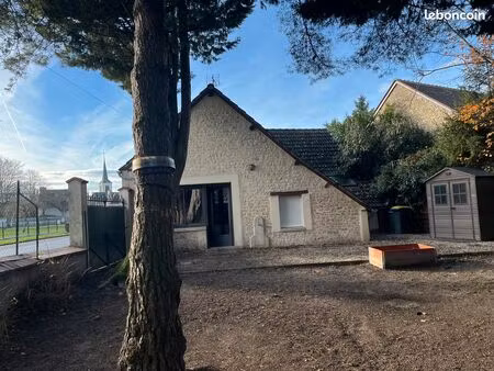 maison centre village
