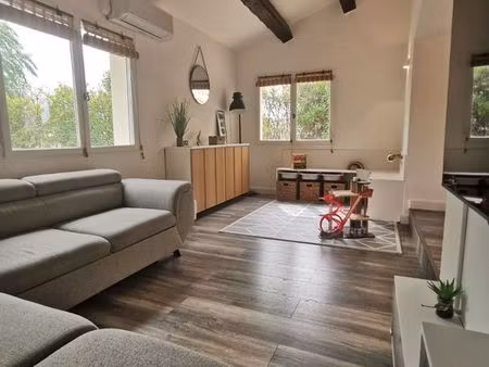 particulier vend charmante maison de 72 m² avec piscine et garage