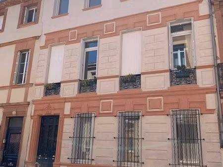 maison toulousaine quartier des chalets / matabiau