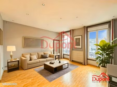 duplex 6 pièces 128 m²
