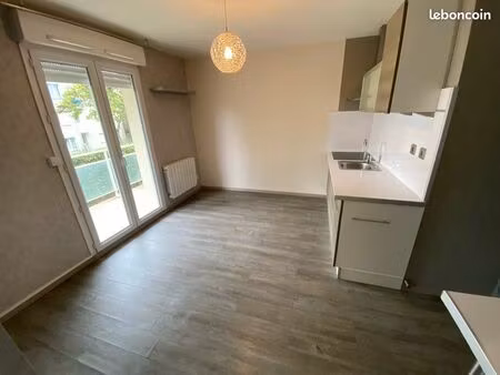 f2 proche proche bretonneau