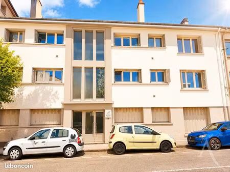 appartement 3 pièces 74 m²