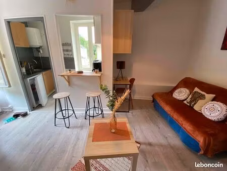 studio meublé tout équipé - 22m² - disponible immédiatement