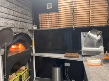 snack pizza
