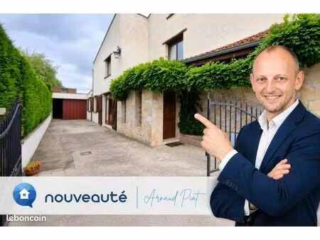 maison 8 pièces 156 m²