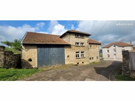ferme 10 pièces 830 m²