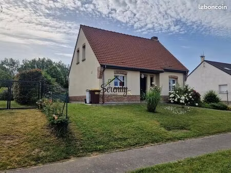 pavillon 5 pièces 93 m²