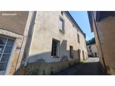 maison 150 m² luzech