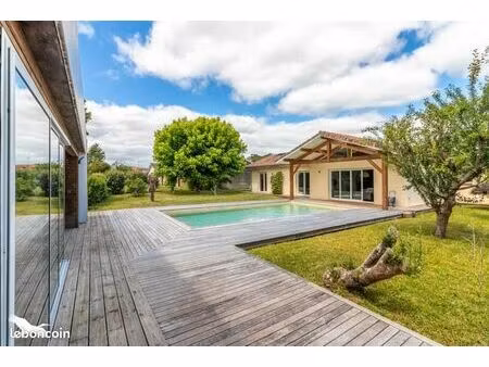 maison 5 pièces 131 m²