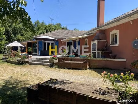 maison 6 pièces 169 m²