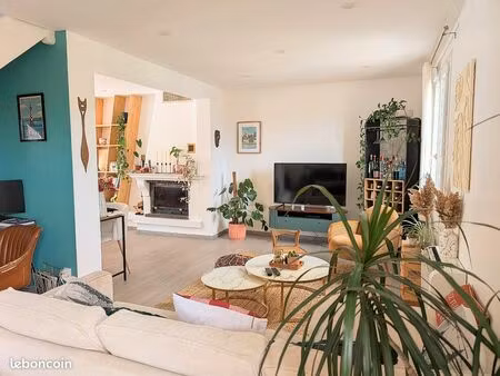 villa t5 avec piscine – 4 chambres