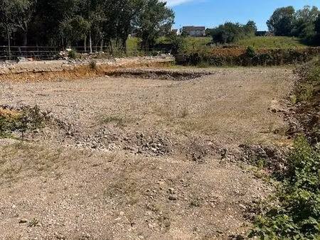 terrain constructible 554m2