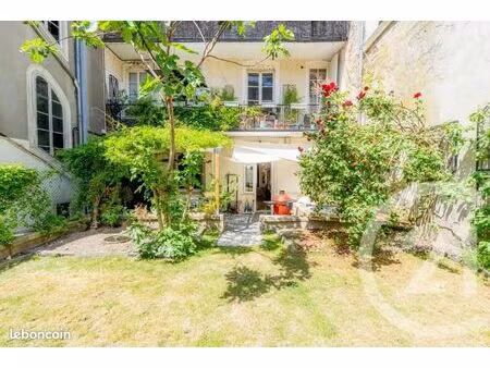 appartement 3 pièces 120 m²