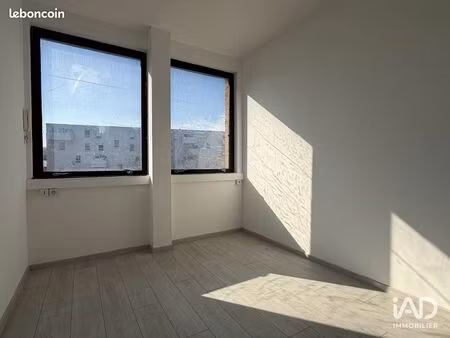 bureaux 9 m² roubaix