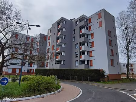 box fermé loué – villeneuve d'ascq (quartier flers / facultés)