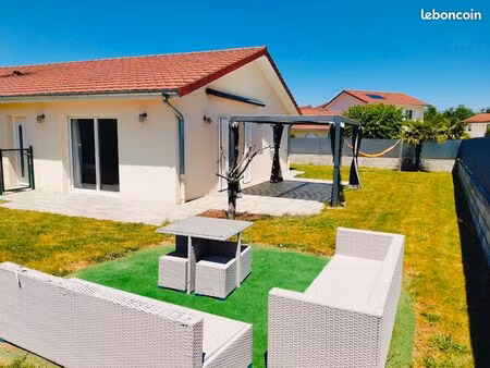 maison 5 pièces 111 m2 - 4 chambres