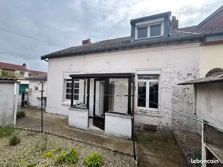 maison 5 pièces 65 m²