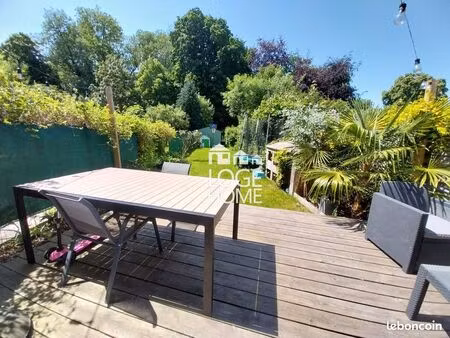 maison 8 pièces 123 m²