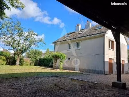 maison 9 pièces 172 m²