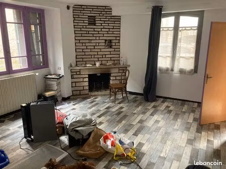 maison de village 150m2  faire offre pour vente rapide