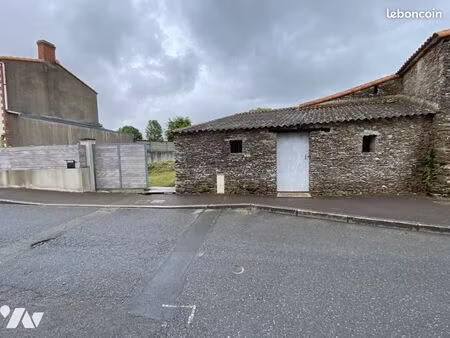 maison 45 m² st sauveur de landemont