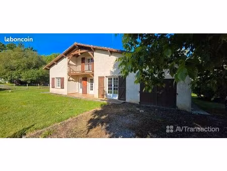 maison familiale à rafraichir
