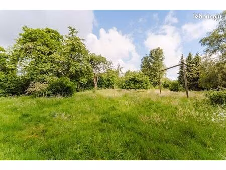 terrain 837 m² roost warendin